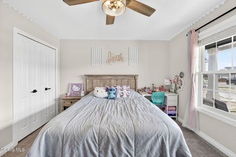 Tiny photo for 3464 Moonlit Pass Pass, Monclova, OH 43542 (MLS # 10006208)