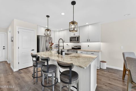 Tiny photo for 3464 Moonlit Pass Pass, Monclova, OH 43542 (MLS # 10006208)