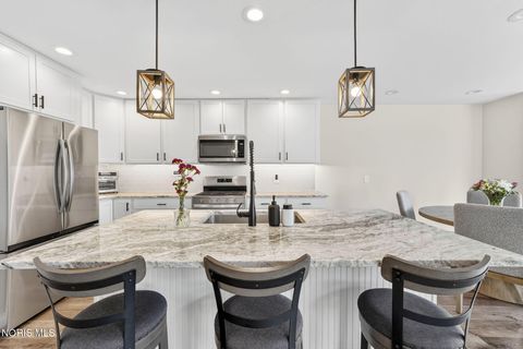 Tiny photo for 3464 Moonlit Pass Pass, Monclova, OH 43542 (MLS # 10006208)