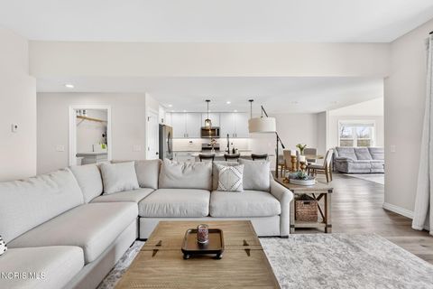 Tiny photo for 3464 Moonlit Pass Pass, Monclova, OH 43542 (MLS # 10006208)