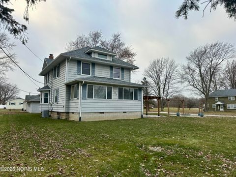 Tiny photo for 165 Finke Road, Oak Harbor, OH 43449 (MLS # 10002470)