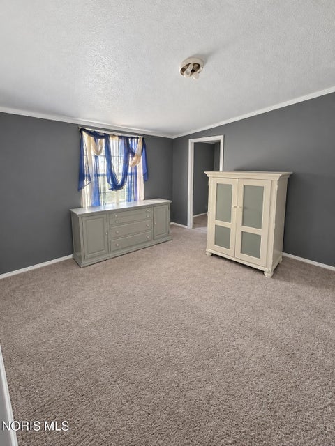 Tiny photo for 6139 Dorr Street, Toledo, OH 43615 (MLS # 10014377)
