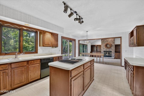 Tiny photo for 7238 Candlewood Lane, Sylvania, OH 43560 (MLS # 10012567)