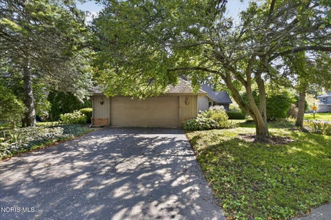 Tiny photo for 7238 Candlewood Lane, Sylvania, OH 43560 (MLS # 10012567)