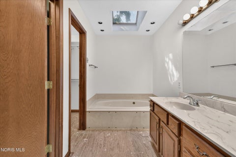 Tiny photo for 7238 Candlewood Lane, Sylvania, OH 43560 (MLS # 10012567)