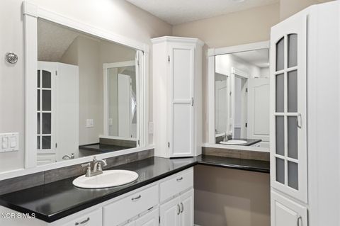 Tiny photo for 300 W Sawmill Road, Findlay, OH 45840 (MLS # 10005860)