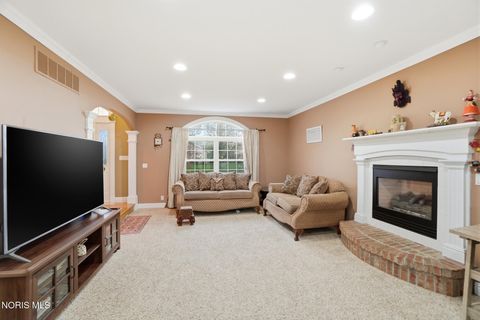 Tiny photo for 300 W Sawmill Road, Findlay, OH 45840 (MLS # 10005860)