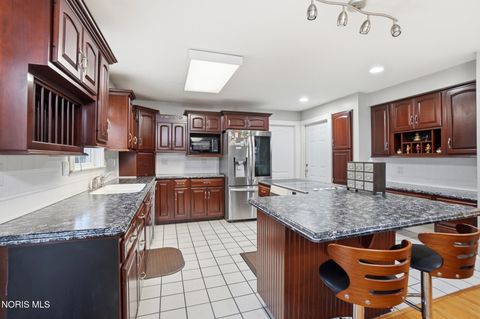 Tiny photo for 300 W Sawmill Road, Findlay, OH 45840 (MLS # 10005860)