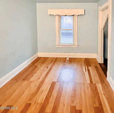 Tiny photo for 543 Austin Street, Toledo, OH 43608 (MLS # 10004867)