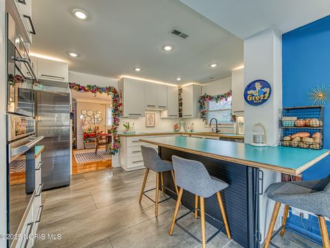 Tiny photo for 4910 W Sylvania Avenue, Toledo, OH 43623 (MLS # 10002664)