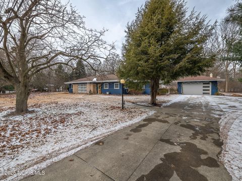 Tiny photo for 4910 W Sylvania Avenue, Toledo, OH 43623 (MLS # 10002664)
