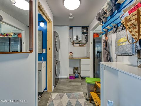 Tiny photo for 4910 W Sylvania Avenue, Toledo, OH 43623 (MLS # 10002664)