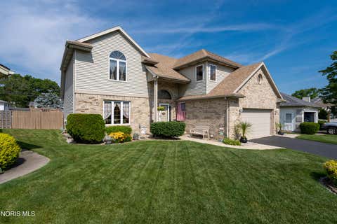 Tiny photo for 5859 Reinwood Drive, Toledo, OH 43613 (MLS # 10009379)