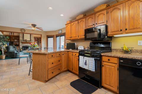 Tiny photo for 5859 Reinwood Drive, Toledo, OH 43613 (MLS # 10009379)