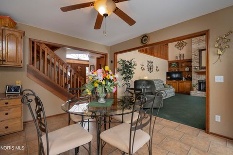 Tiny photo for 5859 Reinwood Drive, Toledo, OH 43613 (MLS # 10009379)
