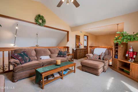 Tiny photo for 5859 Reinwood Drive, Toledo, OH 43613 (MLS # 10009379)