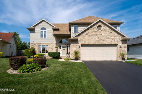 Photo of 5859 Reinwood Drive, Toledo, OH 43613 (MLS # 10009379)