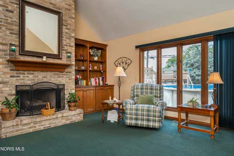 Tiny photo for 5859 Reinwood Drive, Toledo, OH 43613 (MLS # 10009379)