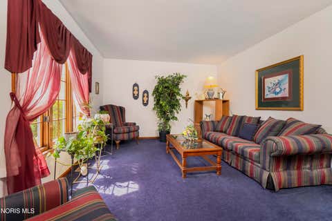 Tiny photo for 5859 Reinwood Drive, Toledo, OH 43613 (MLS # 10009379)