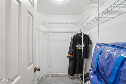 Tiny photo for 6911 Milrose Lane, Toledo, OH 43617 (MLS # 10007366)
