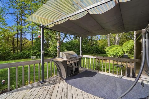 Tiny photo for 6911 Milrose Lane, Toledo, OH 43617 (MLS # 10007366)