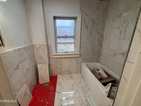 Tiny photo for 1949 Talbot Street, Toledo, OH 43613 (MLS # 10014730)