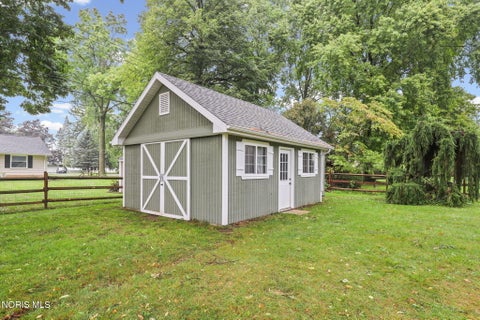 Tiny photo for 2216 Heatherwood Drive, Toledo, OH 43614 (MLS # 10013104)