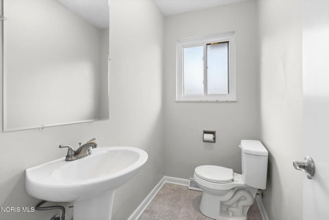 Tiny photo for 2216 Heatherwood Drive, Toledo, OH 43614 (MLS # 10013104)