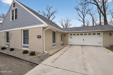 Tiny photo for 4740 N Mccord Road, Sylvania, OH 43560 (MLS # 10004330)