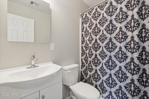 Tiny photo for 1462 Holmes Street, Toledo, OH 43605 (MLS # 10001903)