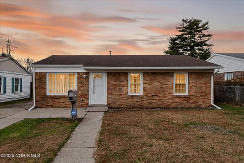 Photo of 1462 Holmes Street, Toledo, OH 43605 (MLS # 10001903)