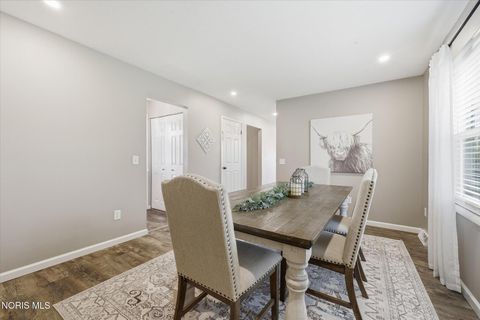 Tiny photo for 5809 Wakefield Drive, Sylvania, OH 43560 (MLS # 10007567)