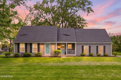 Tiny photo for 5809 Wakefield Drive, Sylvania, OH 43560 (MLS # 10007567)