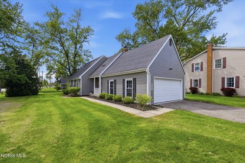 Tiny photo for 5809 Wakefield Drive, Sylvania, OH 43560 (MLS # 10007567)
