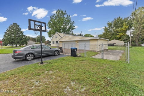 Tiny photo for 108 N Edward Street, Oregon, OH 43616 (MLS # 10014307)