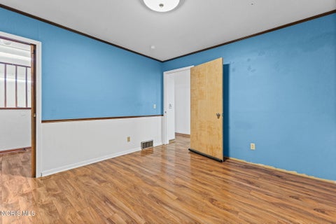 Tiny photo for 108 N Edward Street, Oregon, OH 43616 (MLS # 10014307)