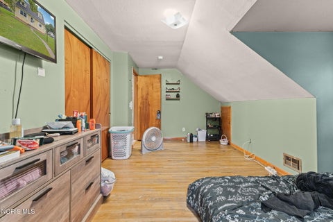 Tiny photo for 108 N Edward Street, Oregon, OH 43616 (MLS # 10014307)