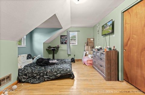 Tiny photo for 108 N Edward Street, Oregon, OH 43616 (MLS # 10014307)