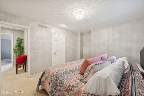 Tiny photo for 5539 Ginger Tree Lane, Toledo, OH 43623 (MLS # 10000270)
