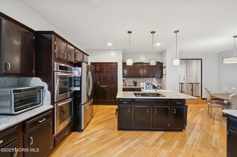 Tiny photo for 5539 Ginger Tree Lane, Toledo, OH 43623 (MLS # 10000270)
