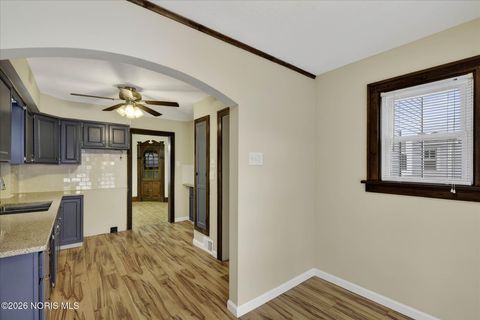 Tiny photo for 1293 Wildwood Road, Toledo, OH 43614 (MLS # 10004109)