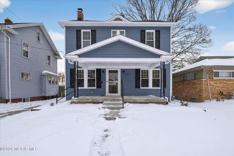 Tiny photo for 1293 Wildwood Road, Toledo, OH 43614 (MLS # 10004109)