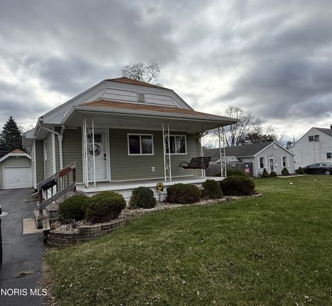 Photo of 5554 Steffens Avenue, Toledo, OH 43623 (MLS # 10005294)