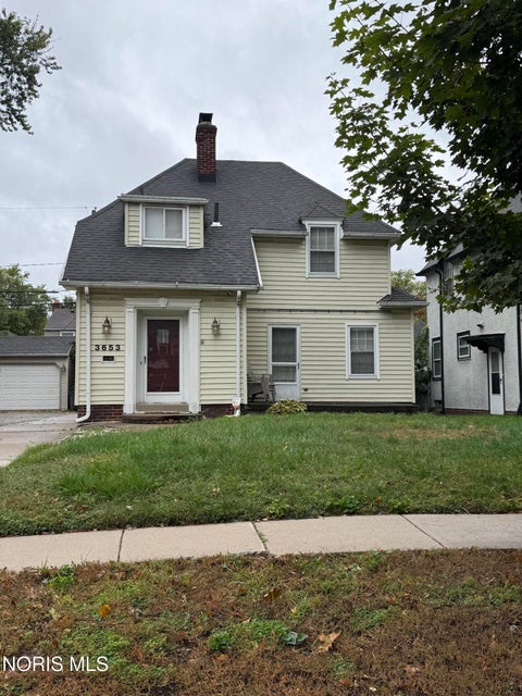 Photo of 3653 Grantley Road, Toledo, OH 43613 (MLS # 10014831)
