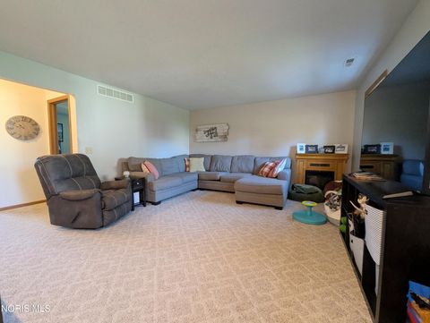 Tiny photo for 701 W Brown Road, Montpelier, OH 43543 (MLS # 10006612)