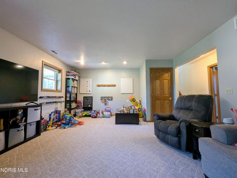 Tiny photo for 701 W Brown Road, Montpelier, OH 43543 (MLS # 10006612)