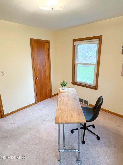 Tiny photo for 504 Sylvandale Avenue, Oregon, OH 43616 (MLS # 10007178)