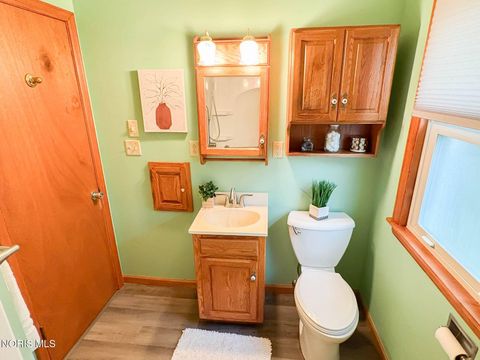 Tiny photo for 504 Sylvandale Avenue, Oregon, OH 43616 (MLS # 10007178)