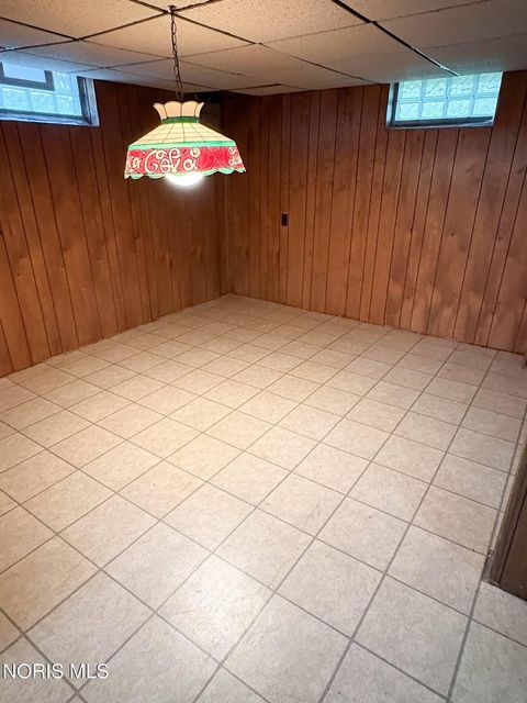 Tiny photo for 504 Sylvandale Avenue, Oregon, OH 43616 (MLS # 10007178)