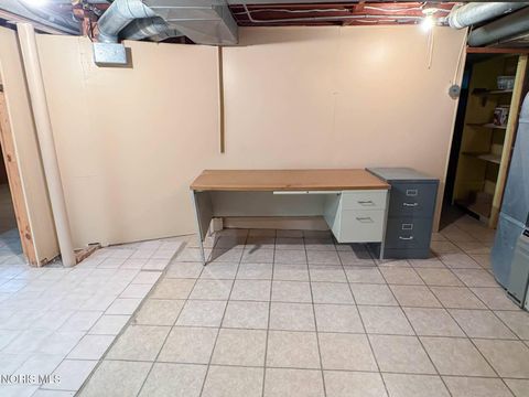 Tiny photo for 504 Sylvandale Avenue, Oregon, OH 43616 (MLS # 10007178)